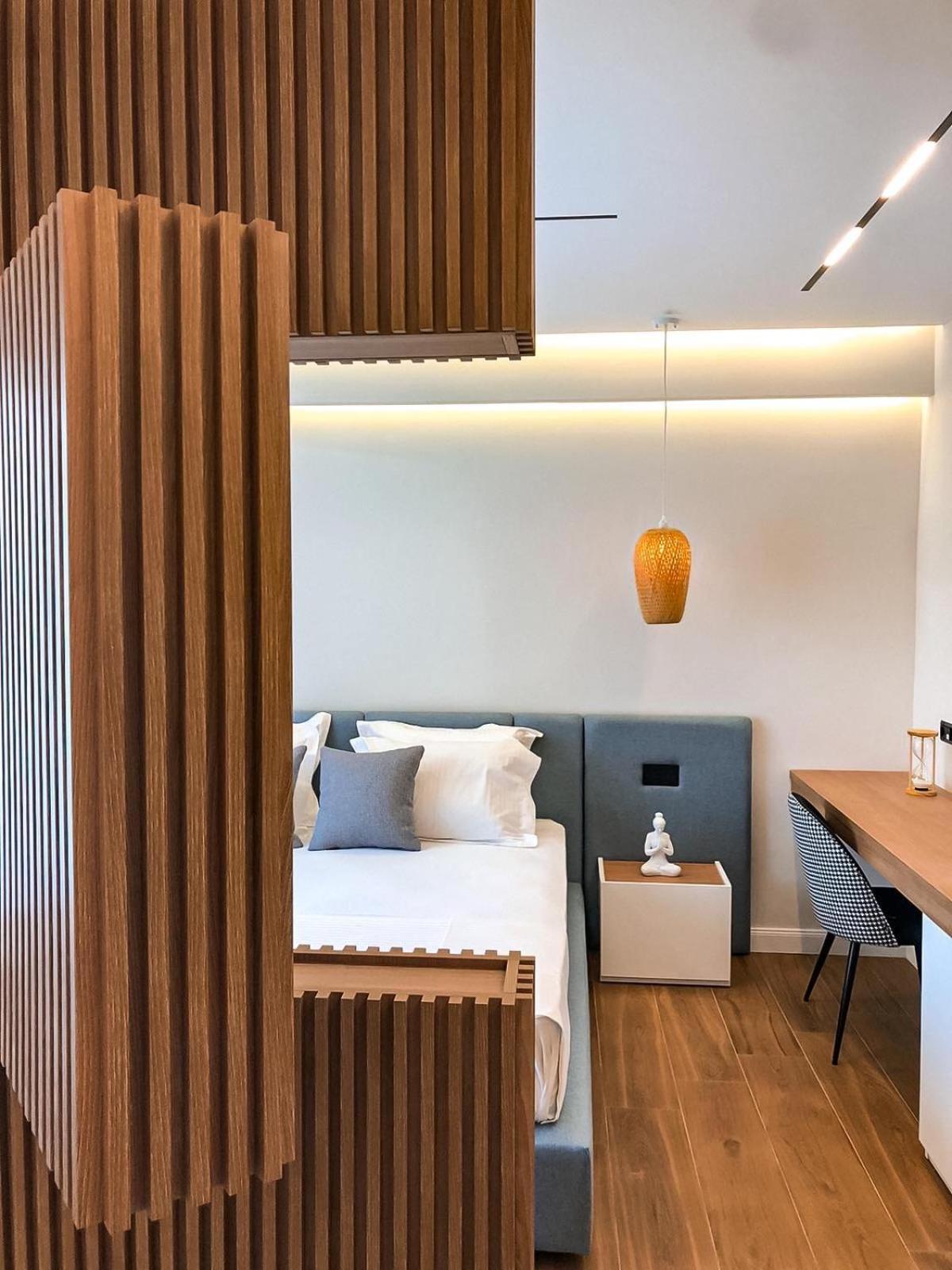 Hotel Teuta Улцинь Экстерьер фото